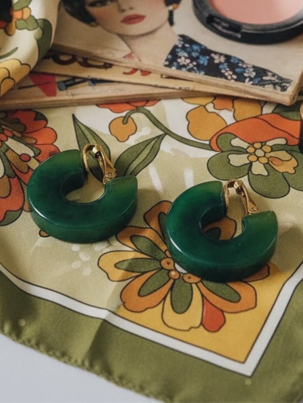 Vintage Bakelite Clip On Earrings Green